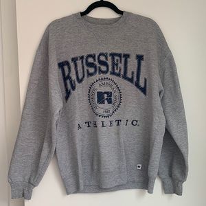 Vintage Russel Athletic gray crewneck